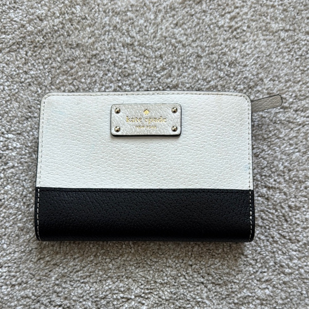 Kate Spade Black and White Leather Wallet